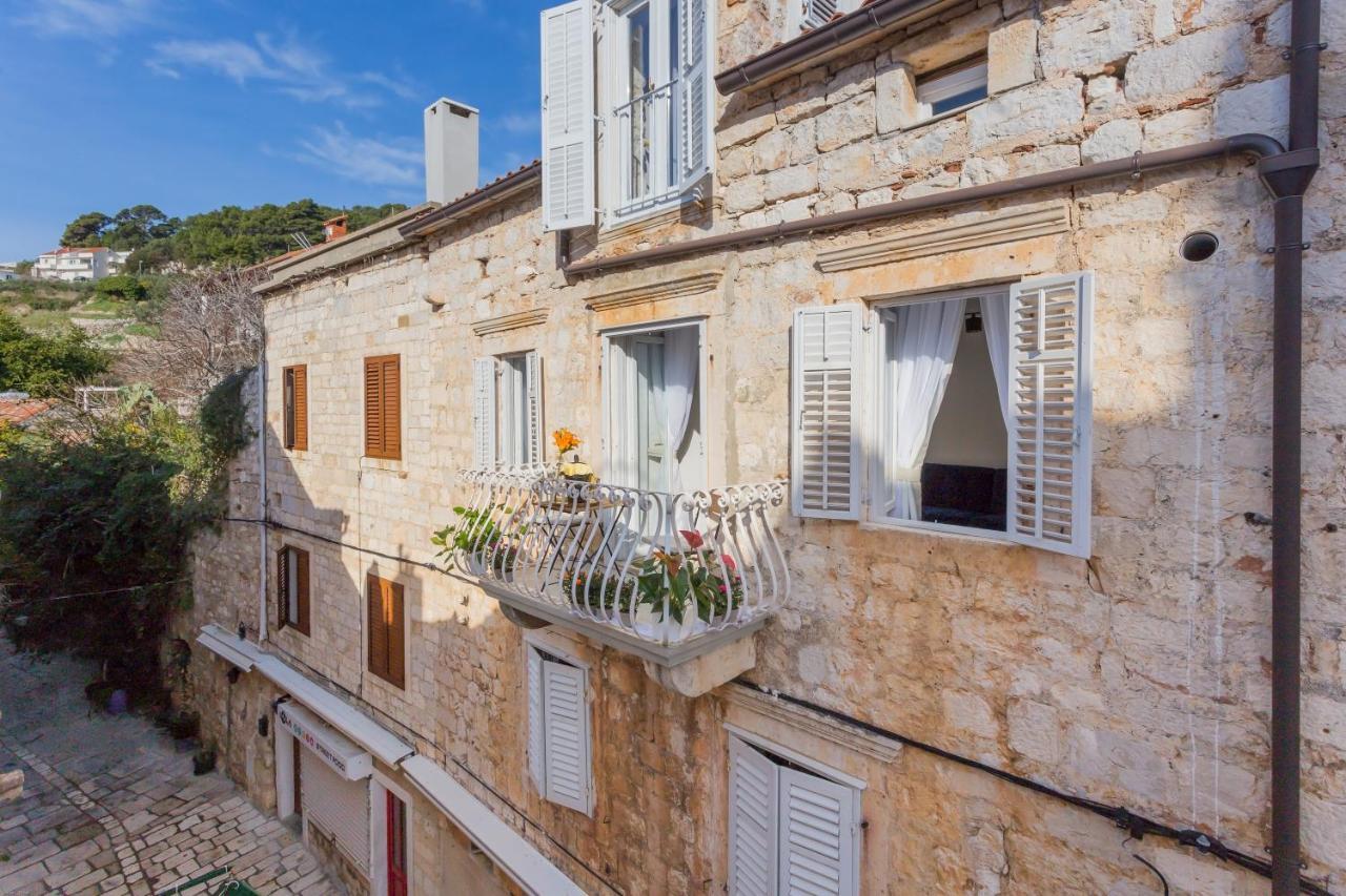 Lola Apartments - Zf Hvar Hvar Town Luaran gambar